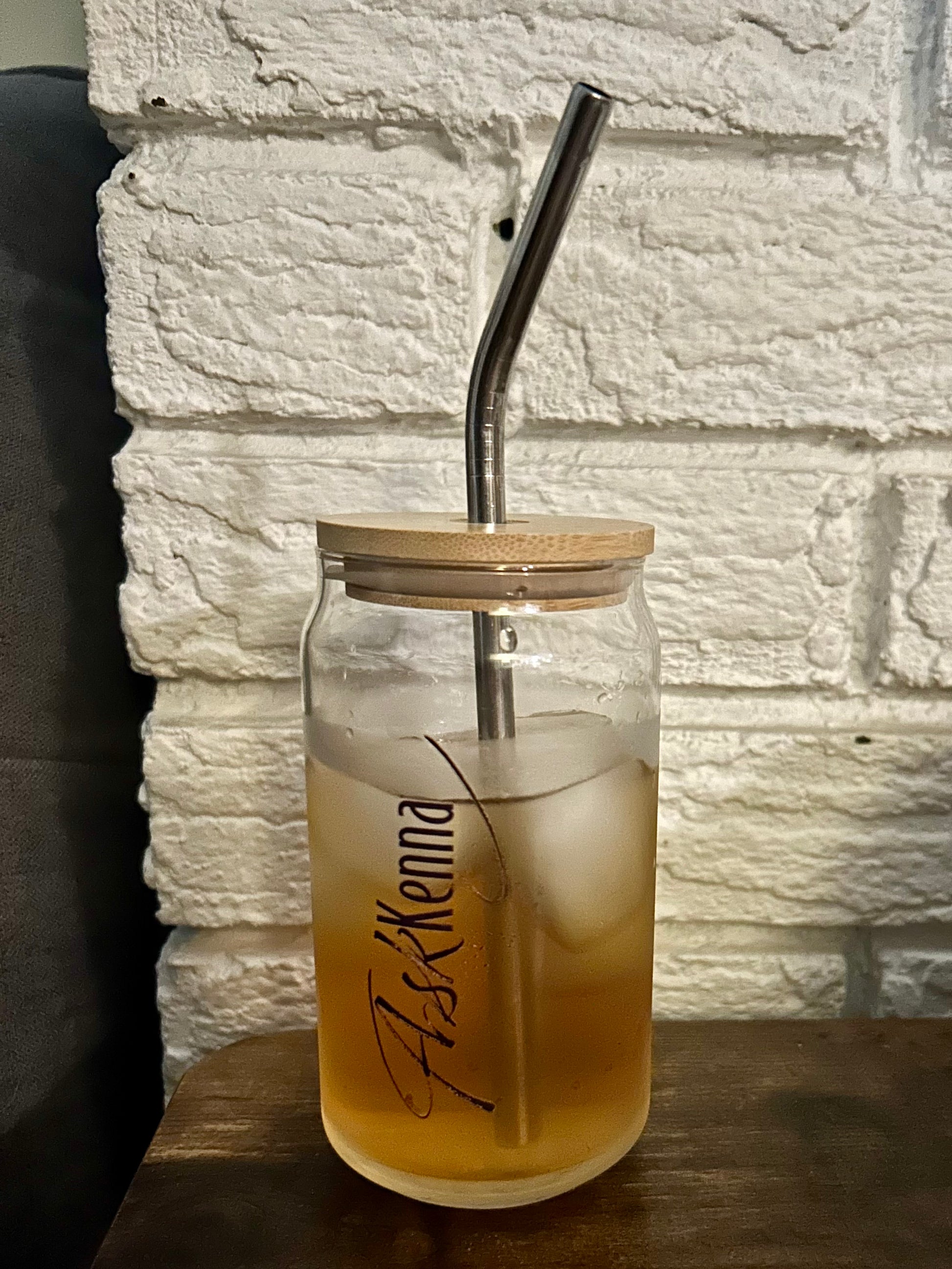 Can-shaped glass