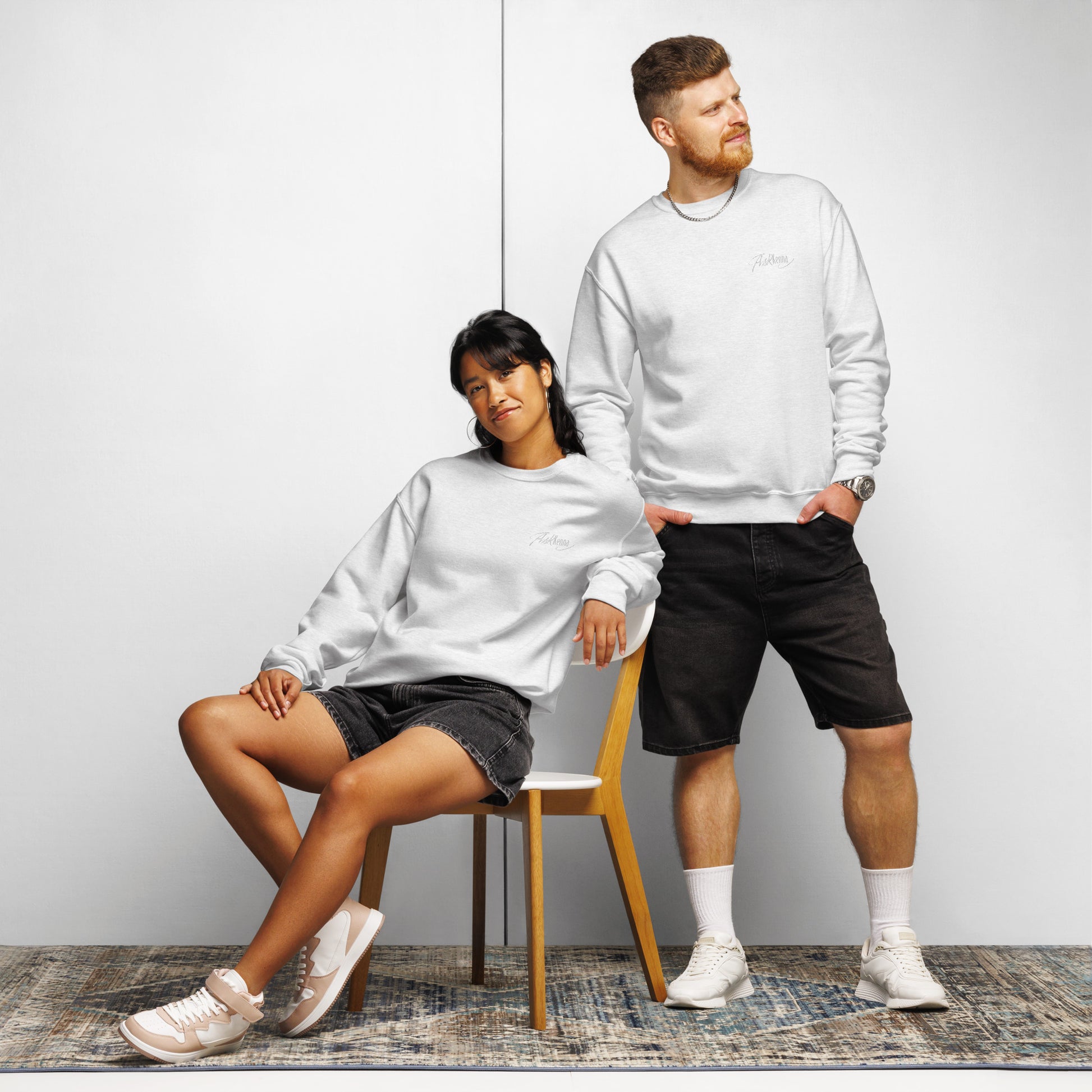 Product mockup (Grey)